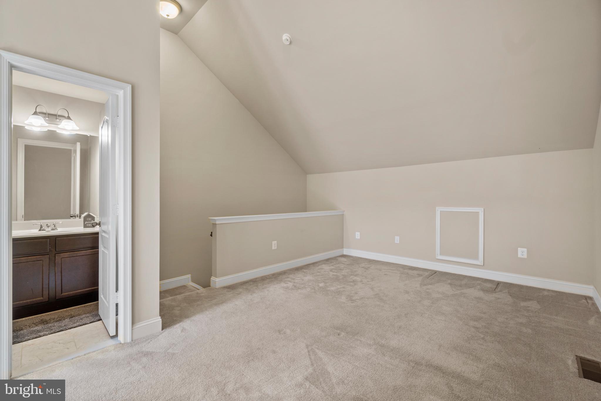 4410 Potomac Highlands Circle Triangle, VA 22172 - Photo 29 of 33