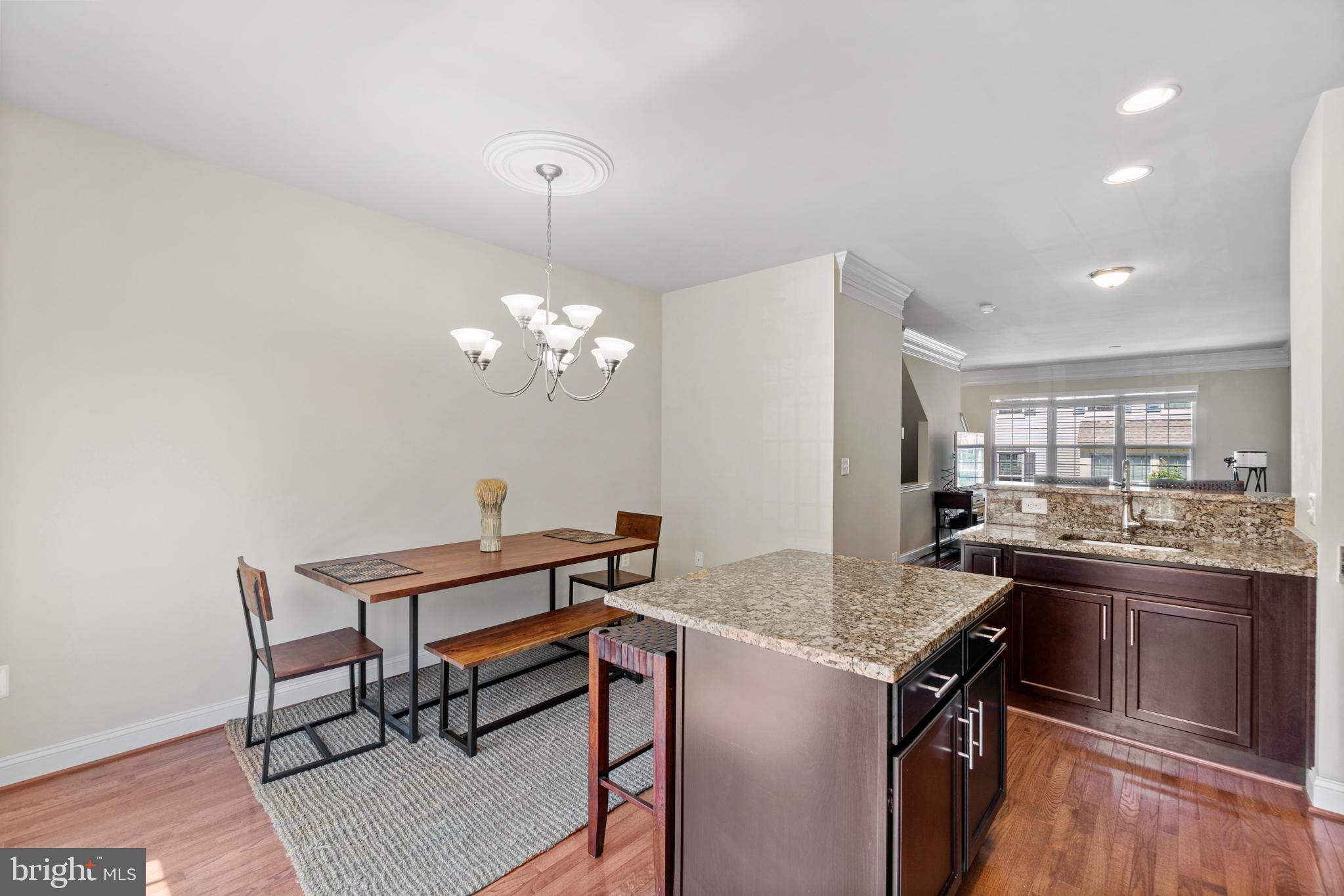 4410 Potomac Highlands Circle Triangle, VA 22172 - Photo 5 of 33