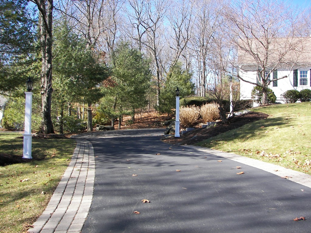 31 Townline Road Franklin, MA 02038 - Photo 2 of 30 Gallery Image 2