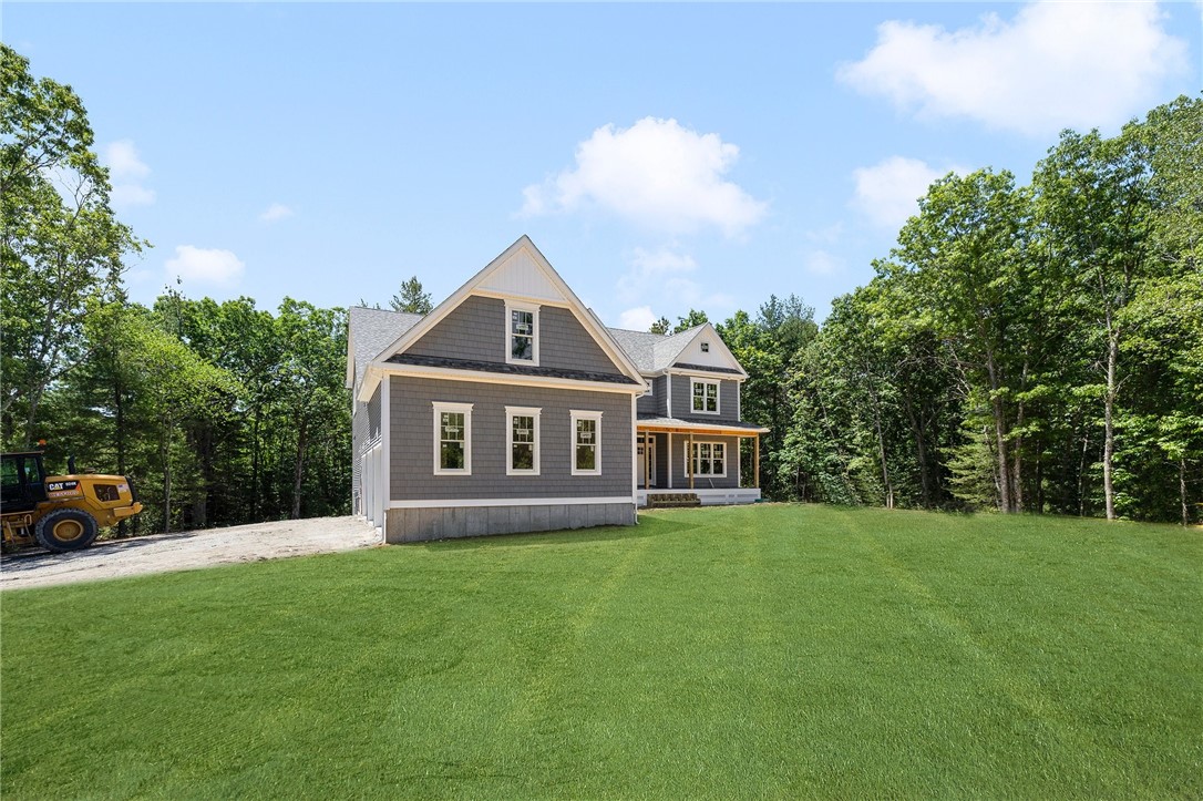 1 Romeo Lane Cranston, RI 02921 - Photo 3 of 28