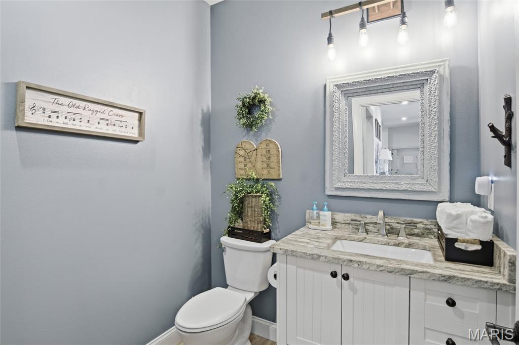 9420 Gilmore Lake Road Columbia, IL 62236 - Photo 16 of 97 Gallery Image 16