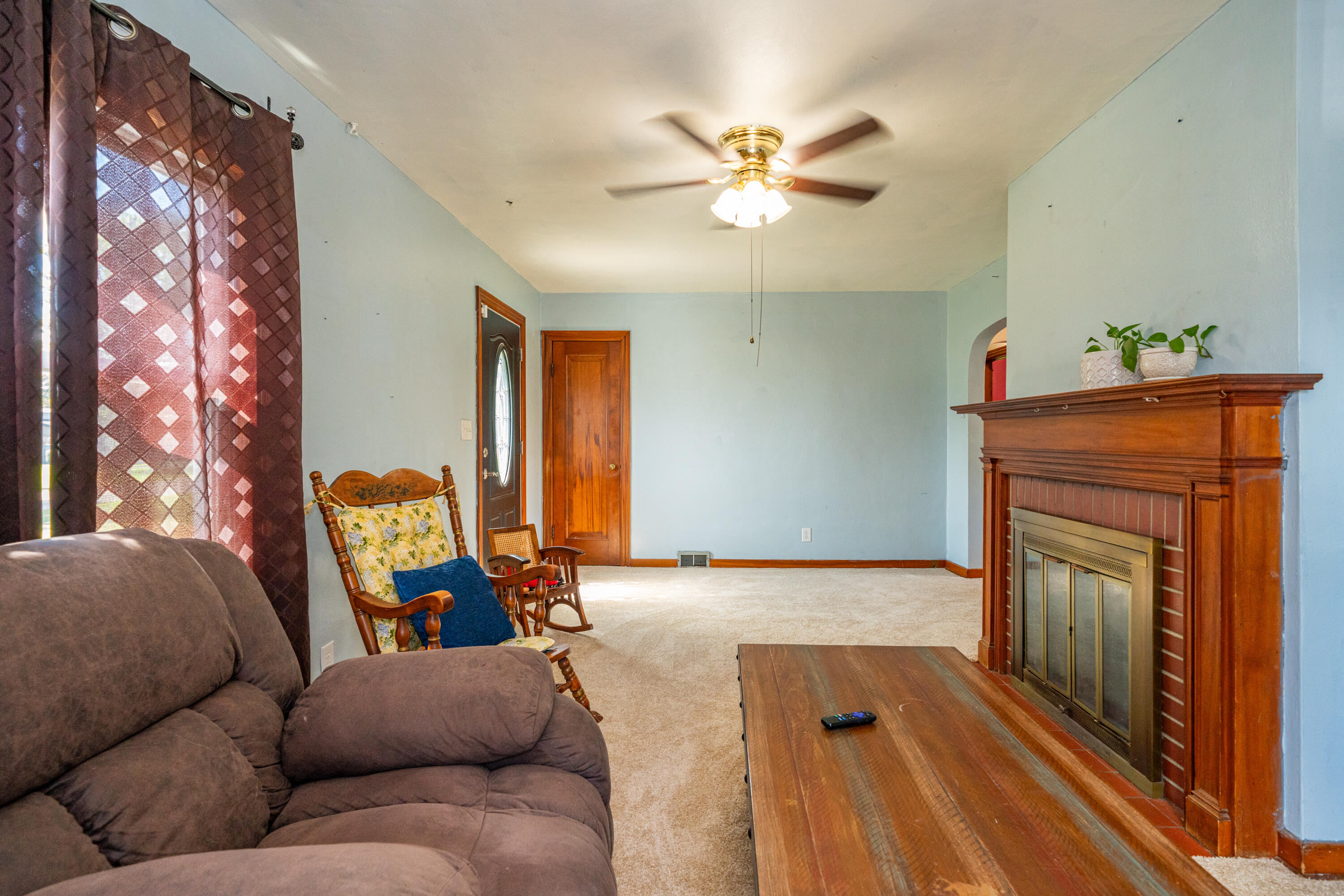 2576 Middle Urbana Road Springfield, OH 45503 - Photo 3 of 55