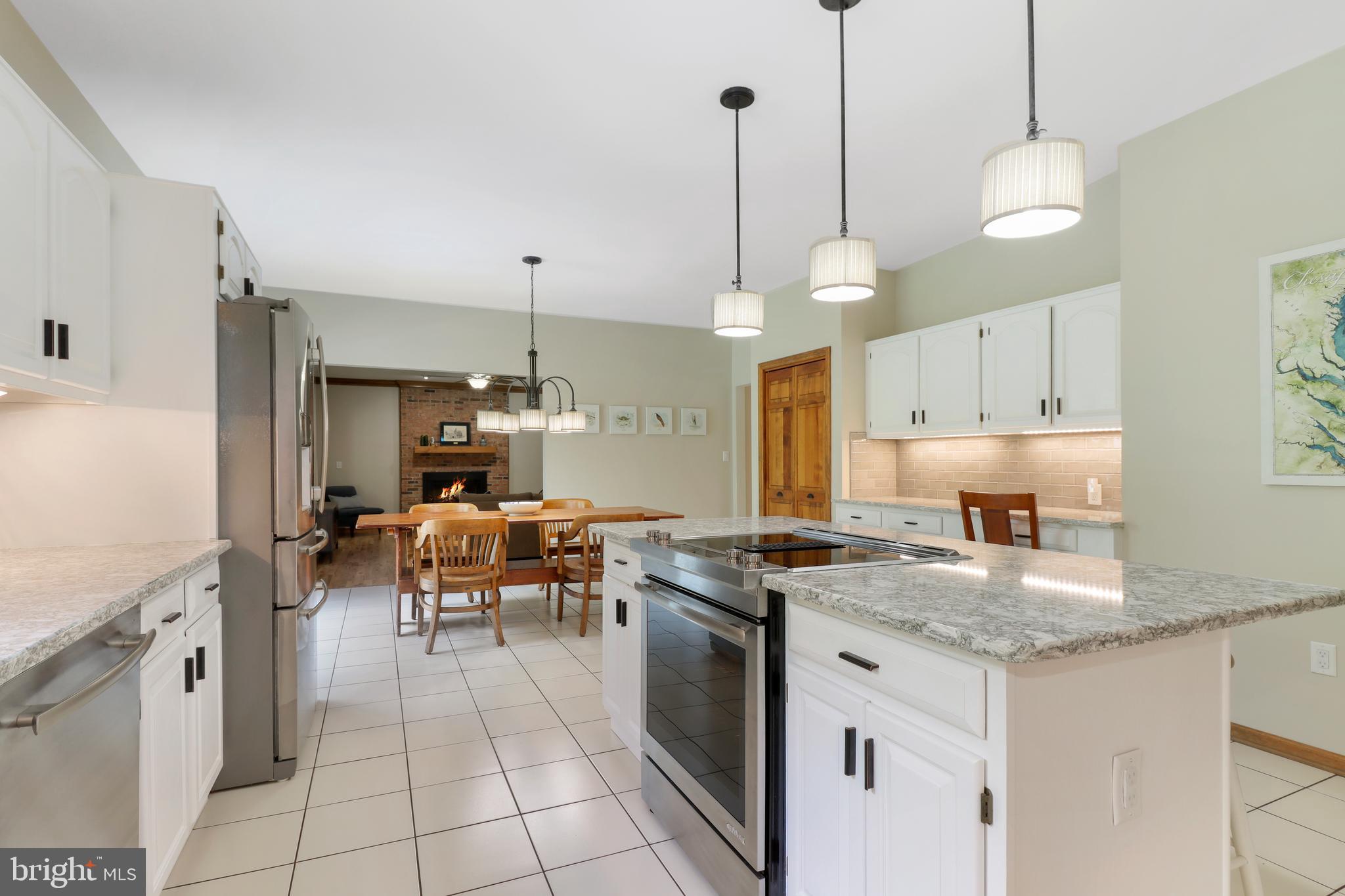 279 North Post Road Princeton Junction, NJ 08550 - Photo 32 of 74