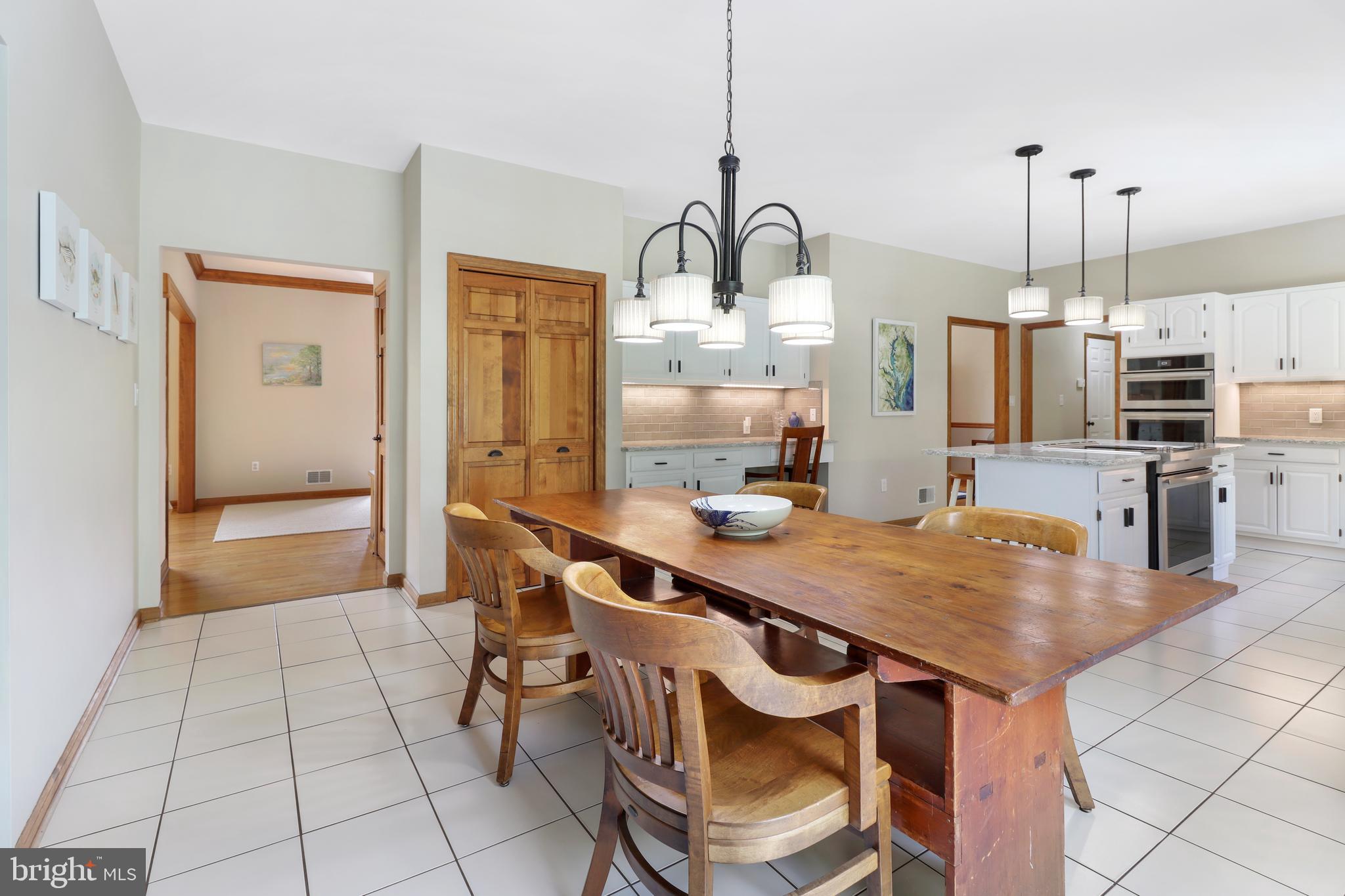 279 North Post Road Princeton Junction, NJ 08550 - Photo 34 of 74