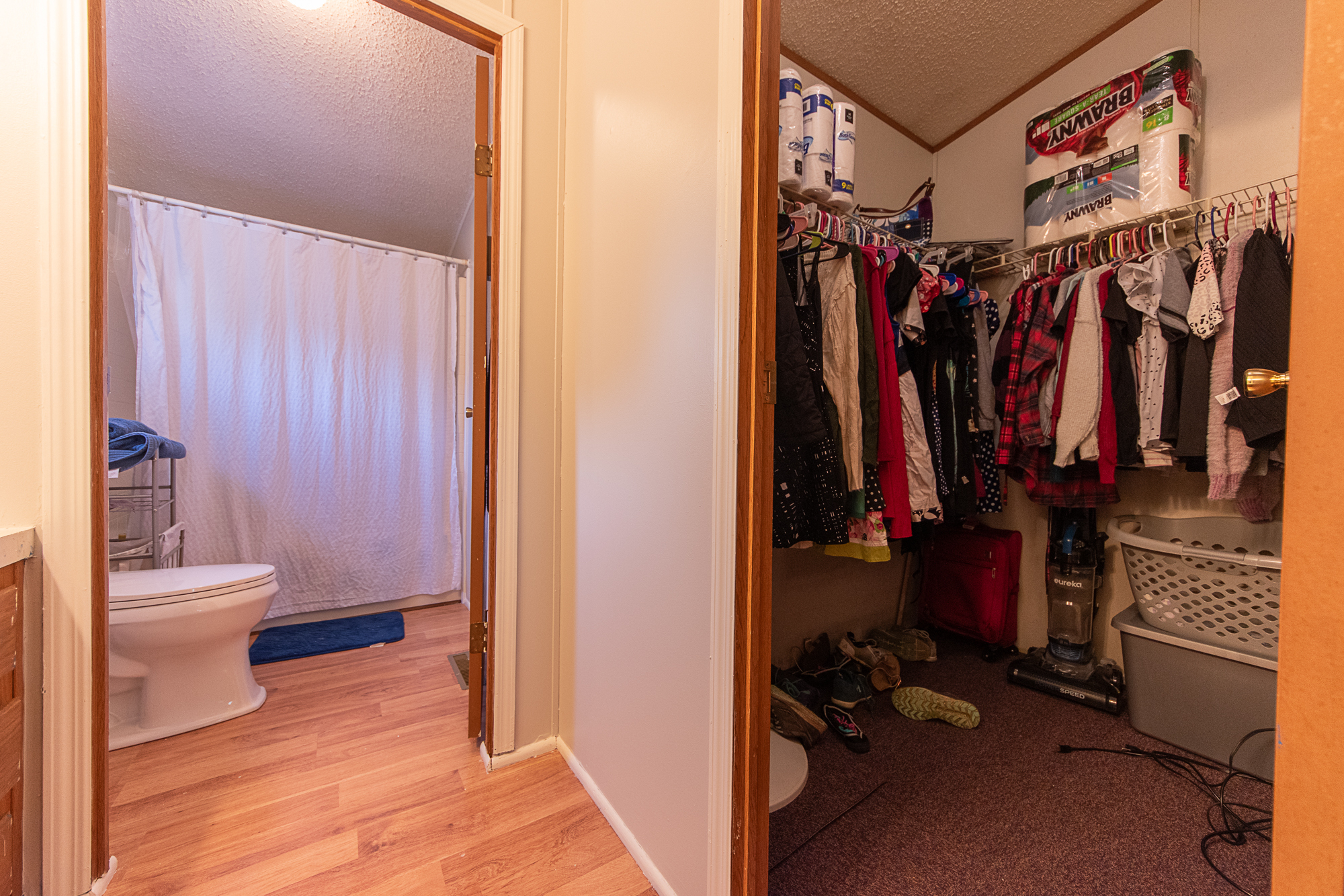 4665 West Ridge Drive Columbus, IN 47203 - Photo 11 of 22 Gallery Image 11