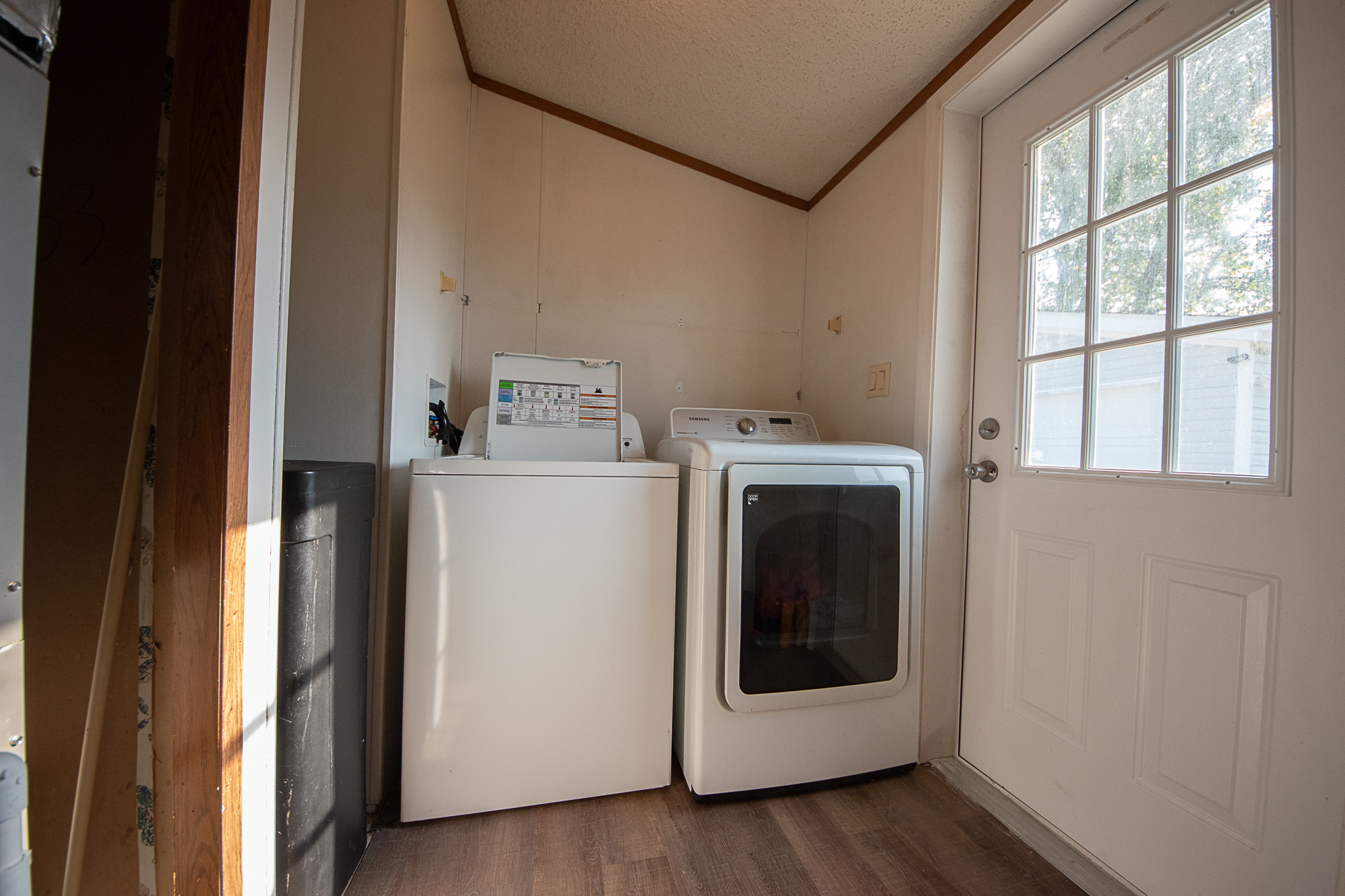 4665 West Ridge Drive Columbus, IN 47203 - Photo 18 of 22 Gallery Image 18