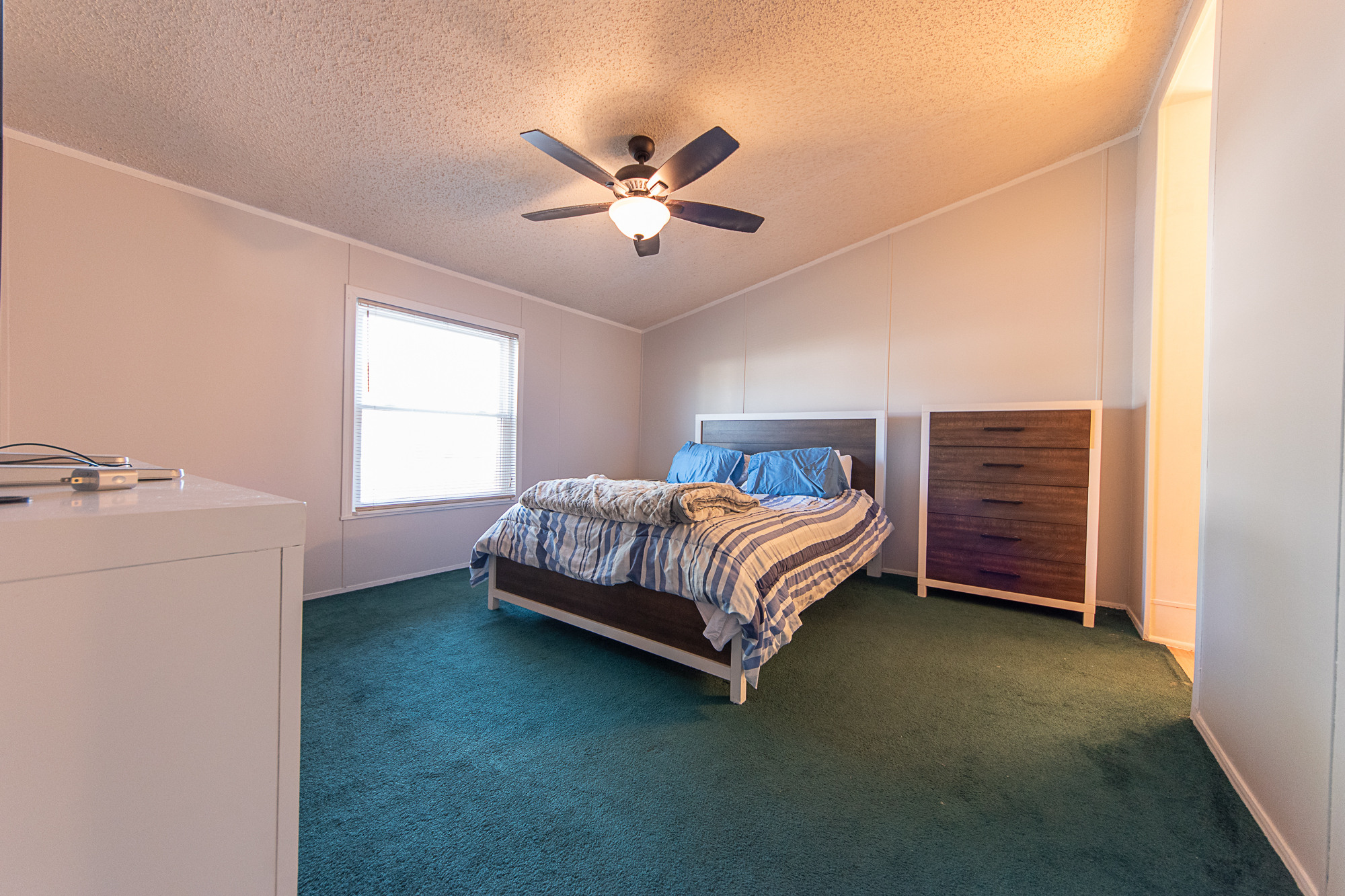 4665 West Ridge Drive Columbus, IN 47203 - Photo 10 of 22 Gallery Image 10