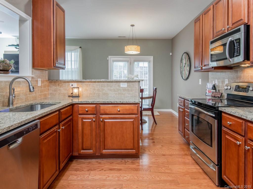 348 Black River Road Fletcher, NC 28732 - Photo 15 of 33