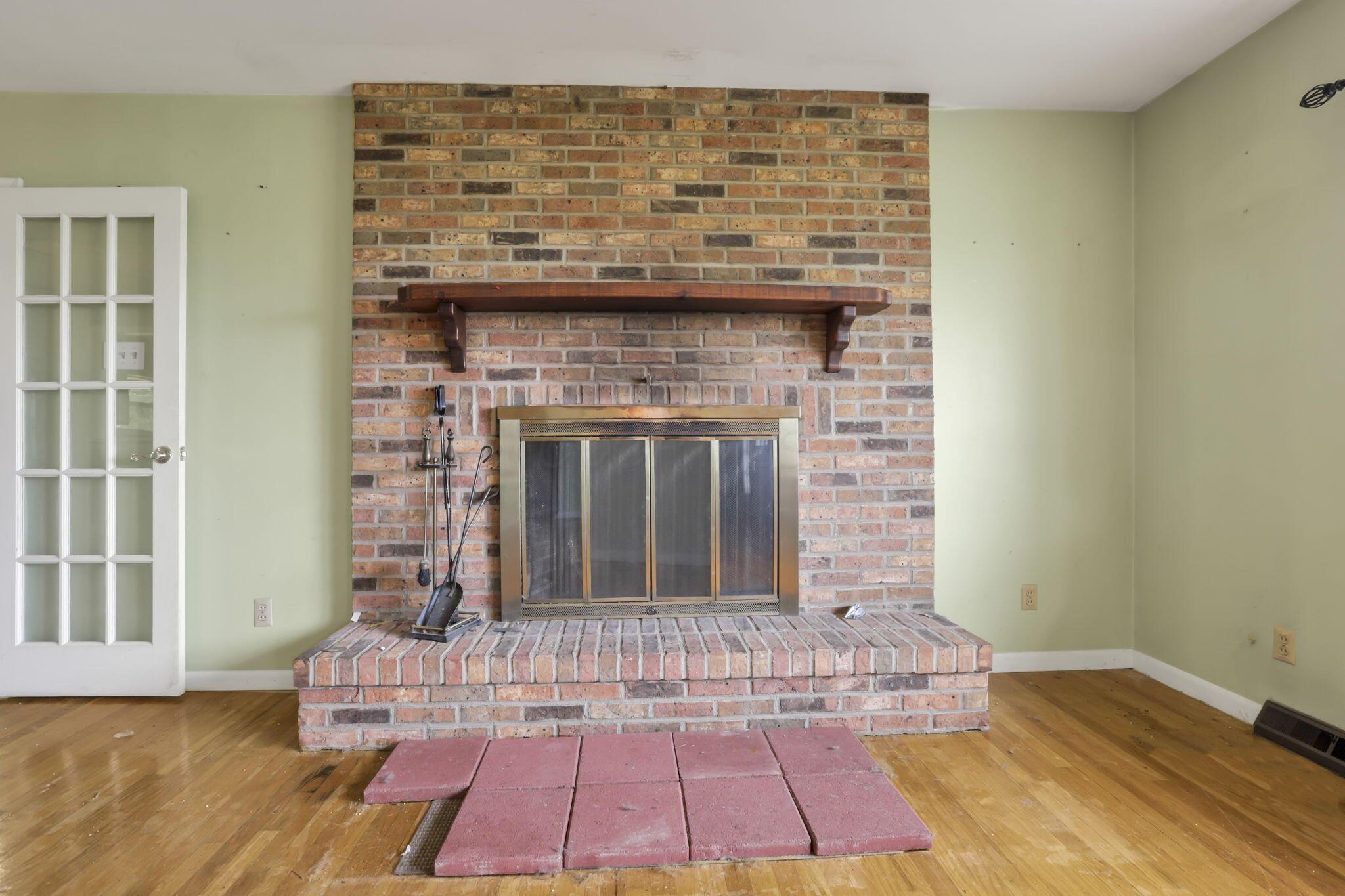 4849 Campbell Road Ashville, OH 43103 - Photo 9 of 30
