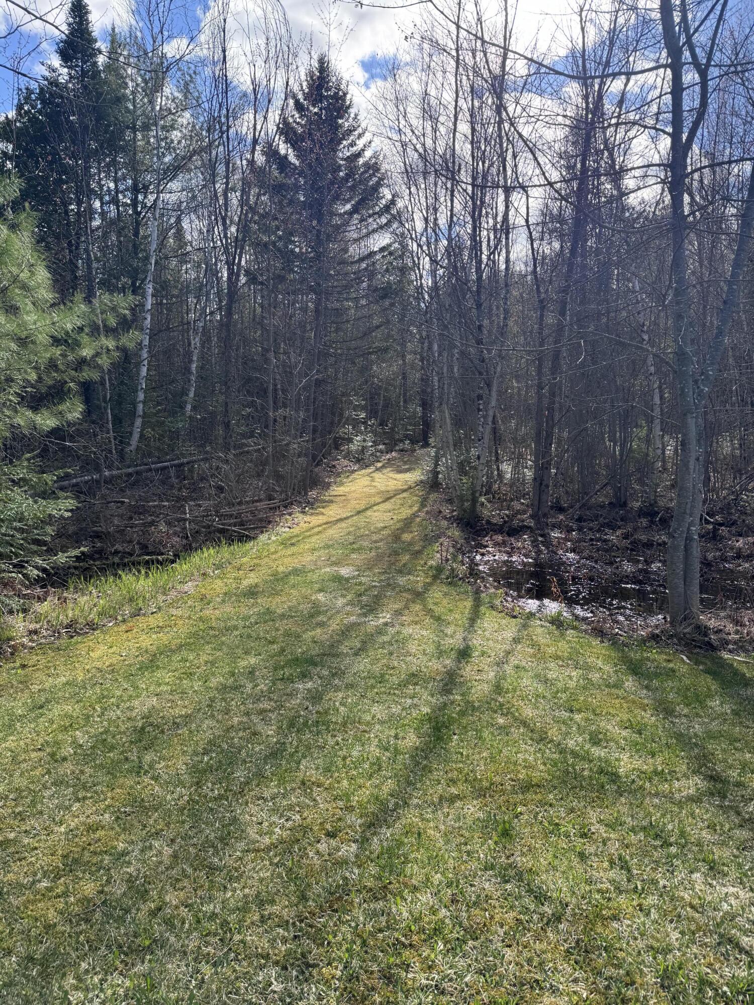1676 Hudson Road Hudson, ME 04449 - Photo 14 of 14