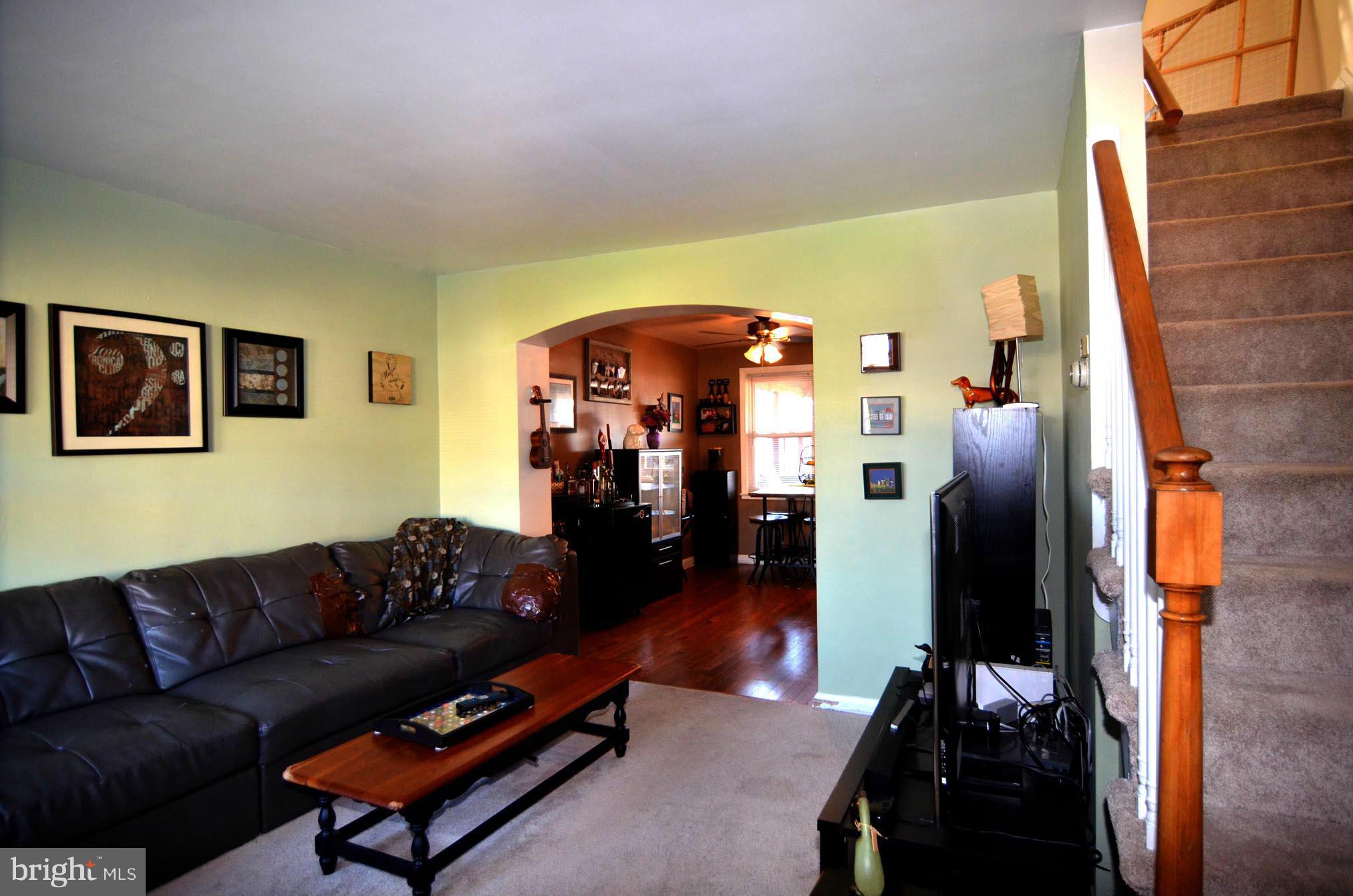 3494 Dunhaven Road Baltimore, MD 21222 - Photo 2 of 20 Living Room