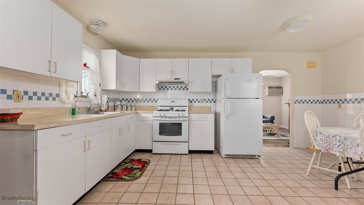 218 Sunray Road Del Haven, NJ 08251 - Photo 14 of 40 Gallery Image 14