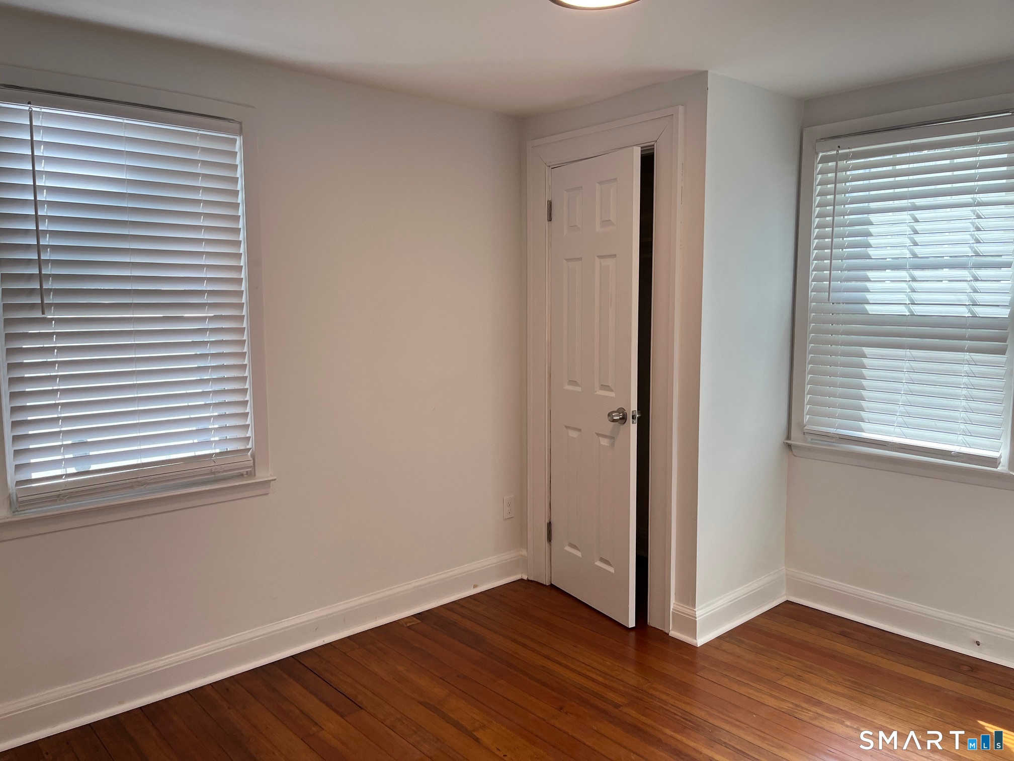 446 Old Stratfield Road Fairfield, CT 06825 - Photo 11 of 14