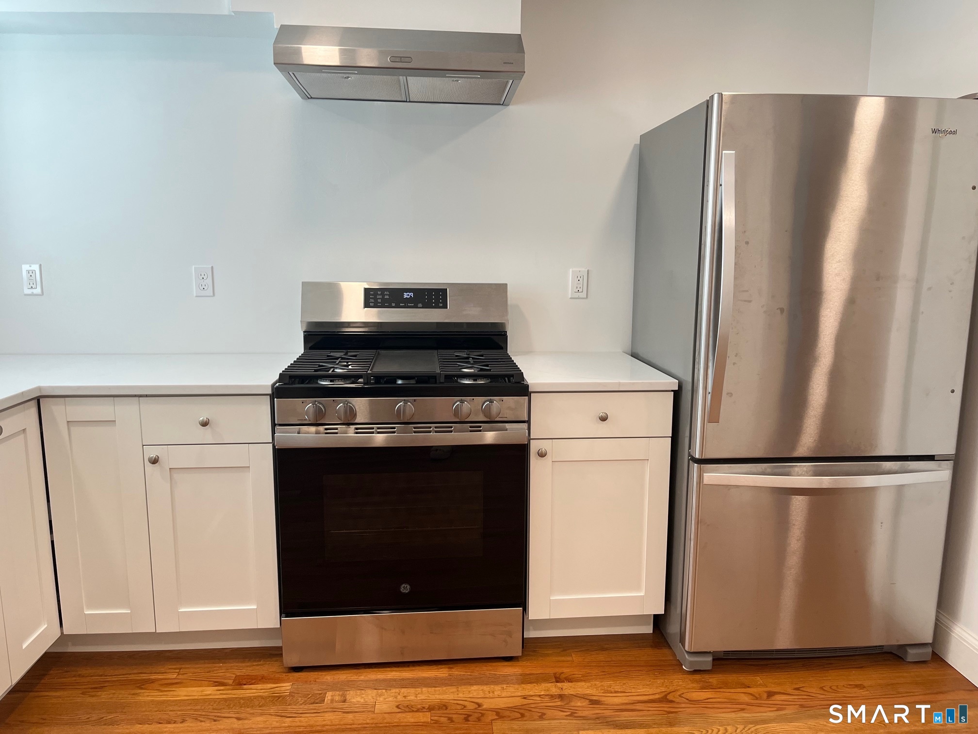 446 Old Stratfield Road Fairfield, CT 06825 - Photo 7 of 14