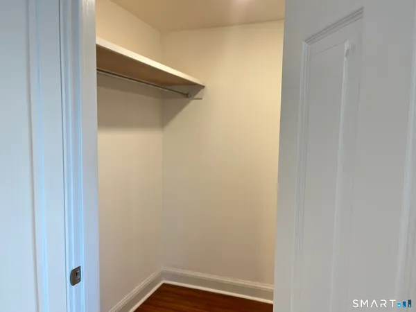 $2,750 | 446 Old Stratfield Road, Fairfield, CT 06825