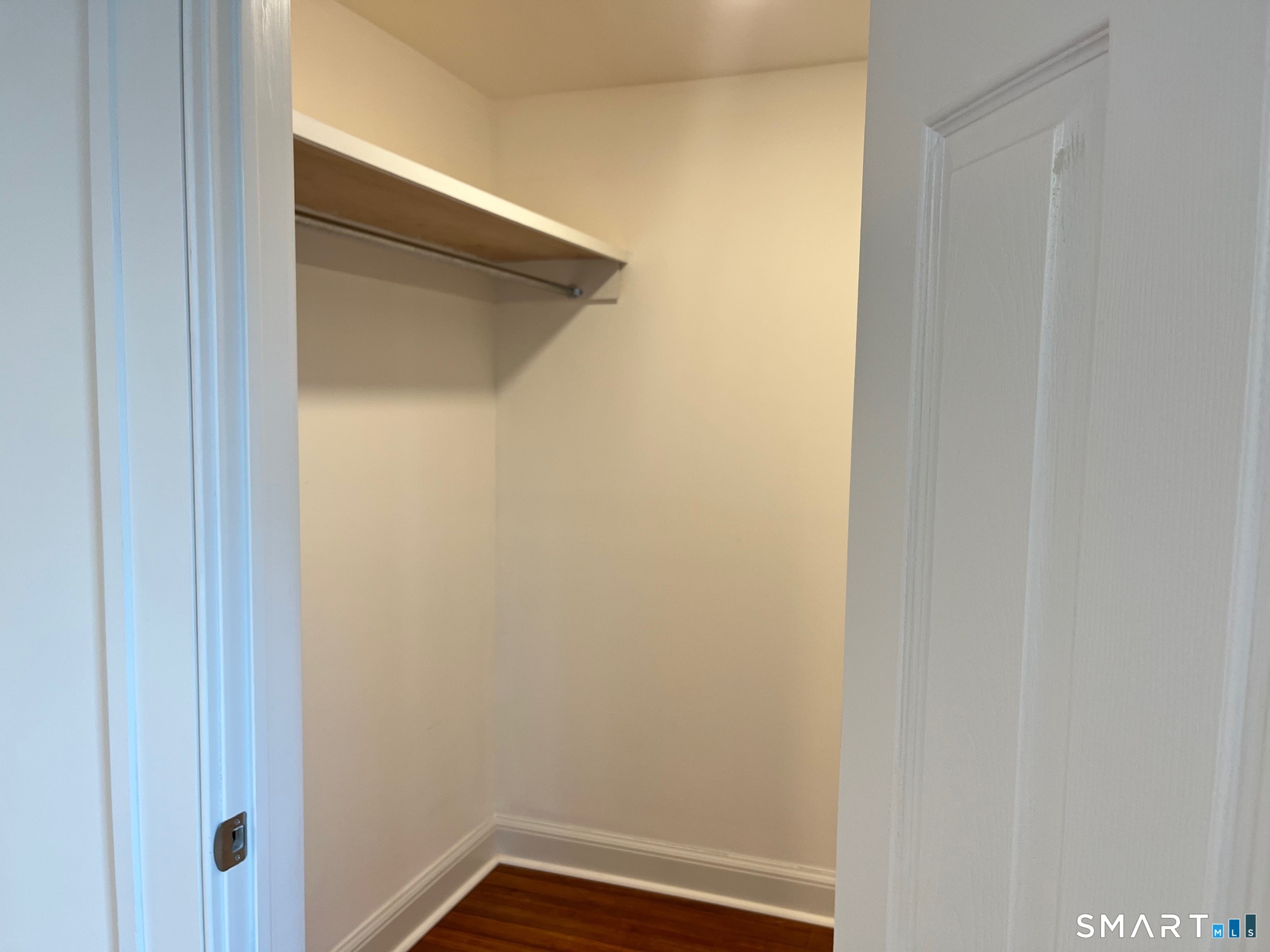 446 Old Stratfield Road Fairfield, CT 06825 - Photo 10 of 14