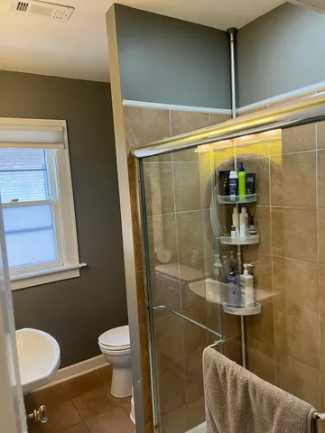 $2,200 | 5909 West Washington Boulevard, Milwaukee, WI 53208