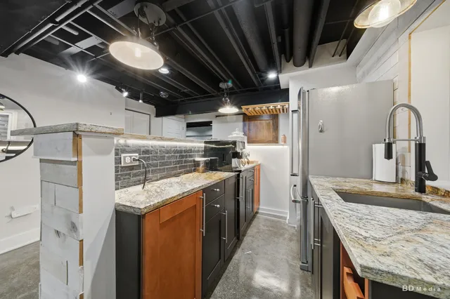 $675,000 | 12876 Rosa Lane, Lemont, IL 60439