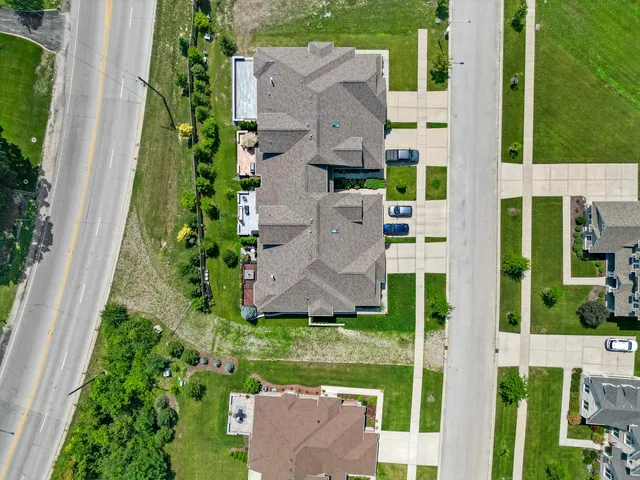 $675,000 | 12876 Rosa Lane, Lemont, IL 60439