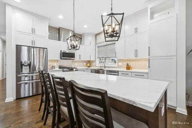 $675,000 | 12876 Rosa Lane, Lemont, IL 60439