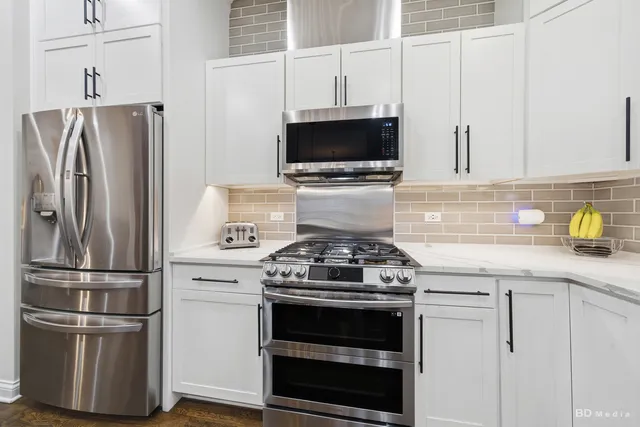 $675,000 | 12876 Rosa Lane, Lemont, IL 60439