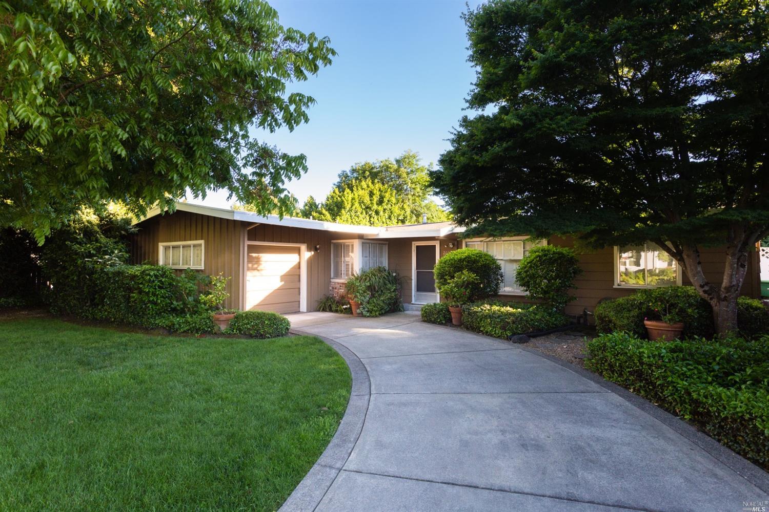 2030 Eleanor Avenue Santa Rosa, CA 95404 - Photo 1 of 1 Gallery Image 1
