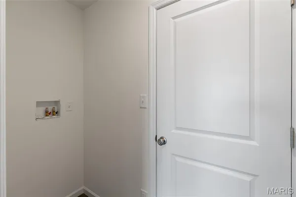 $364,443 | 5056 Knotty Alder Drive, Imperial, MO 63052