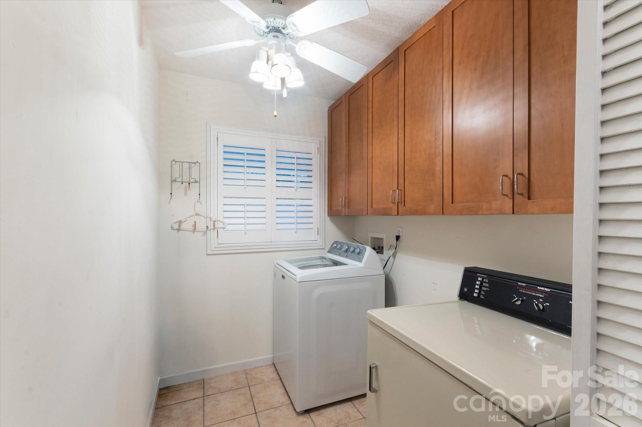 108 Bridgette Loop Road Hendersonville, NC 28791 - Photo 5 of 27