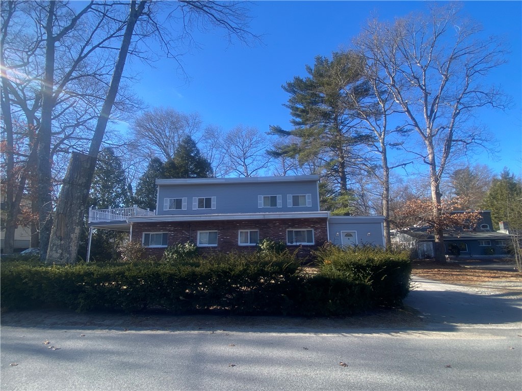 7 Brown Avenue Johnston, RI 02919 - Photo 2 of 32