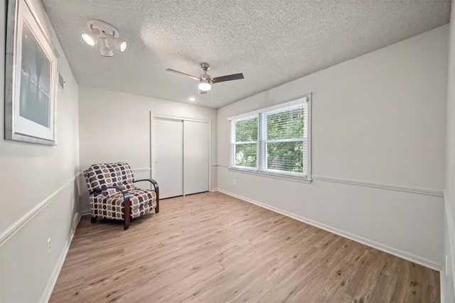 $2,900 | 1005 Johnston Drive, Raymore, MO 64083