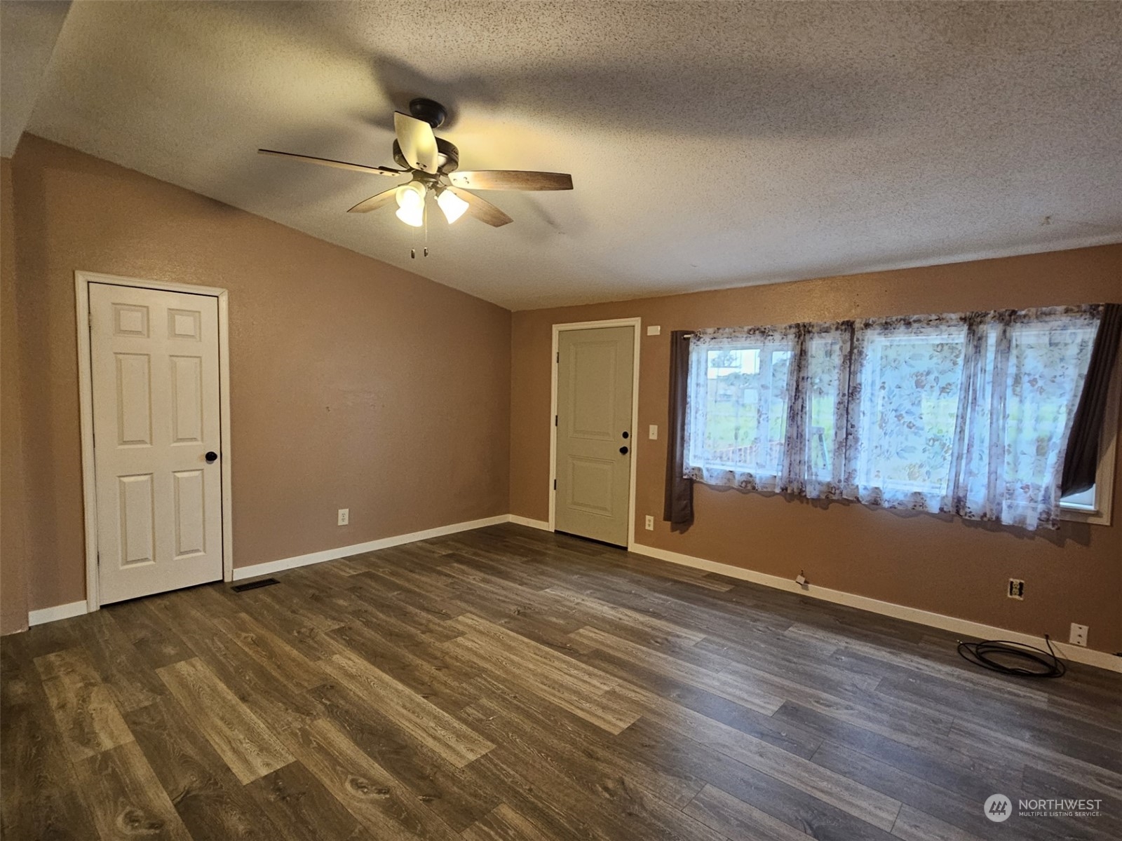 6435 188th Avenue Southwest Rochester, WA 98579 - Photo 13 of 29