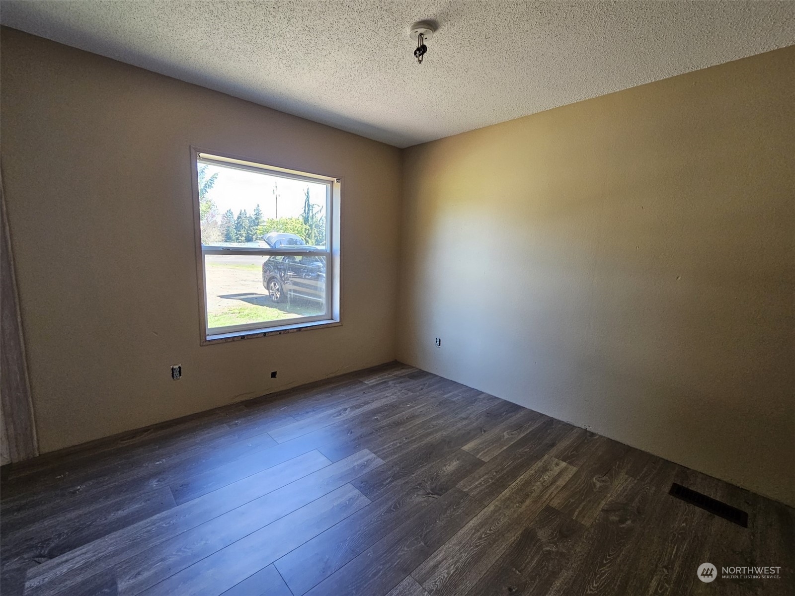 6435 188th Avenue Southwest Rochester, WA 98579 - Photo 24 of 29