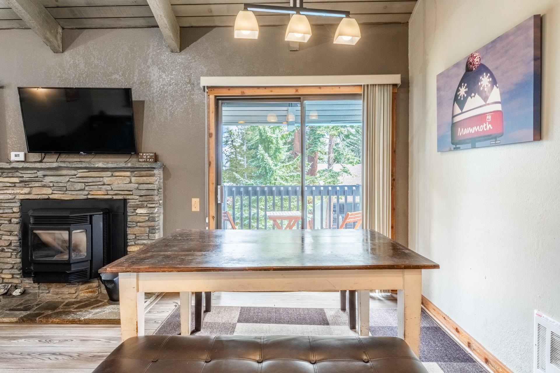 25 Lee Road, Unit 138 Mammoth Lakes, CA 93546 - Photo 11 of 46 Gallery Image 11