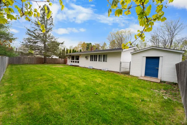 $309,000 | 42 Sugarloaf Lane, Bangor, ME 04401