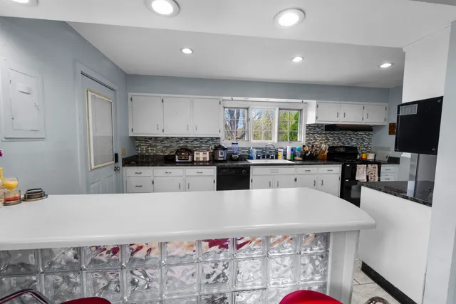 $309,000 | 42 Sugarloaf Lane, Bangor, ME 04401