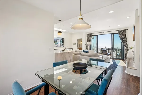 $2,699,000 | 710 Manhattan Beach Boulevard, Manhattan Beach, CA 90266