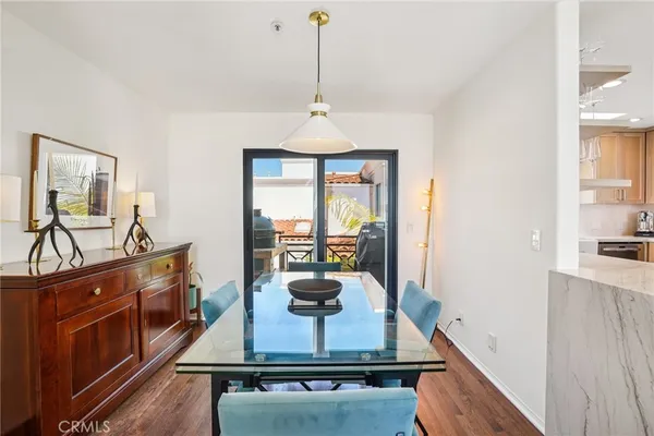 $2,699,000 | 710 Manhattan Beach Boulevard, Manhattan Beach, CA 90266