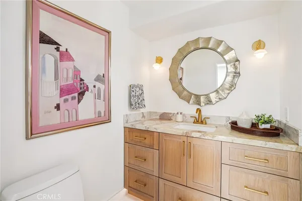 $2,699,000 | 710 Manhattan Beach Boulevard, Manhattan Beach, CA 90266