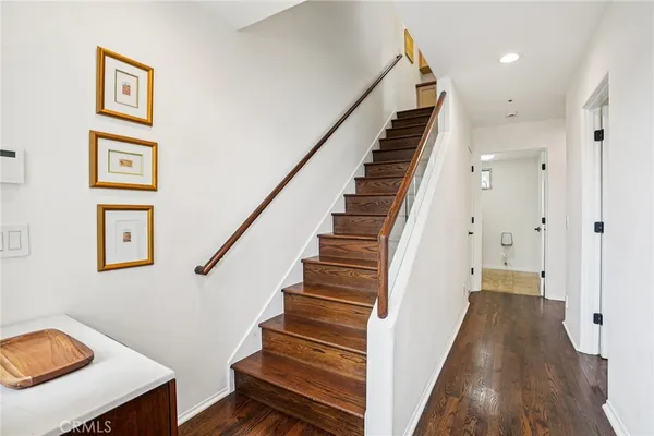 $2,699,000 | 710 Manhattan Beach Boulevard, Manhattan Beach, CA 90266