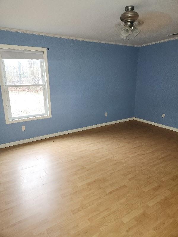 60 Zion Hill Road Marion, NC 28752 - Photo 6 of 19 an empty room with a window