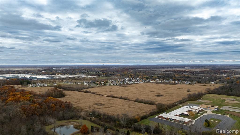 6434 Bristol Road Swartz Creek, MI 48473 - Photo 5 of 29