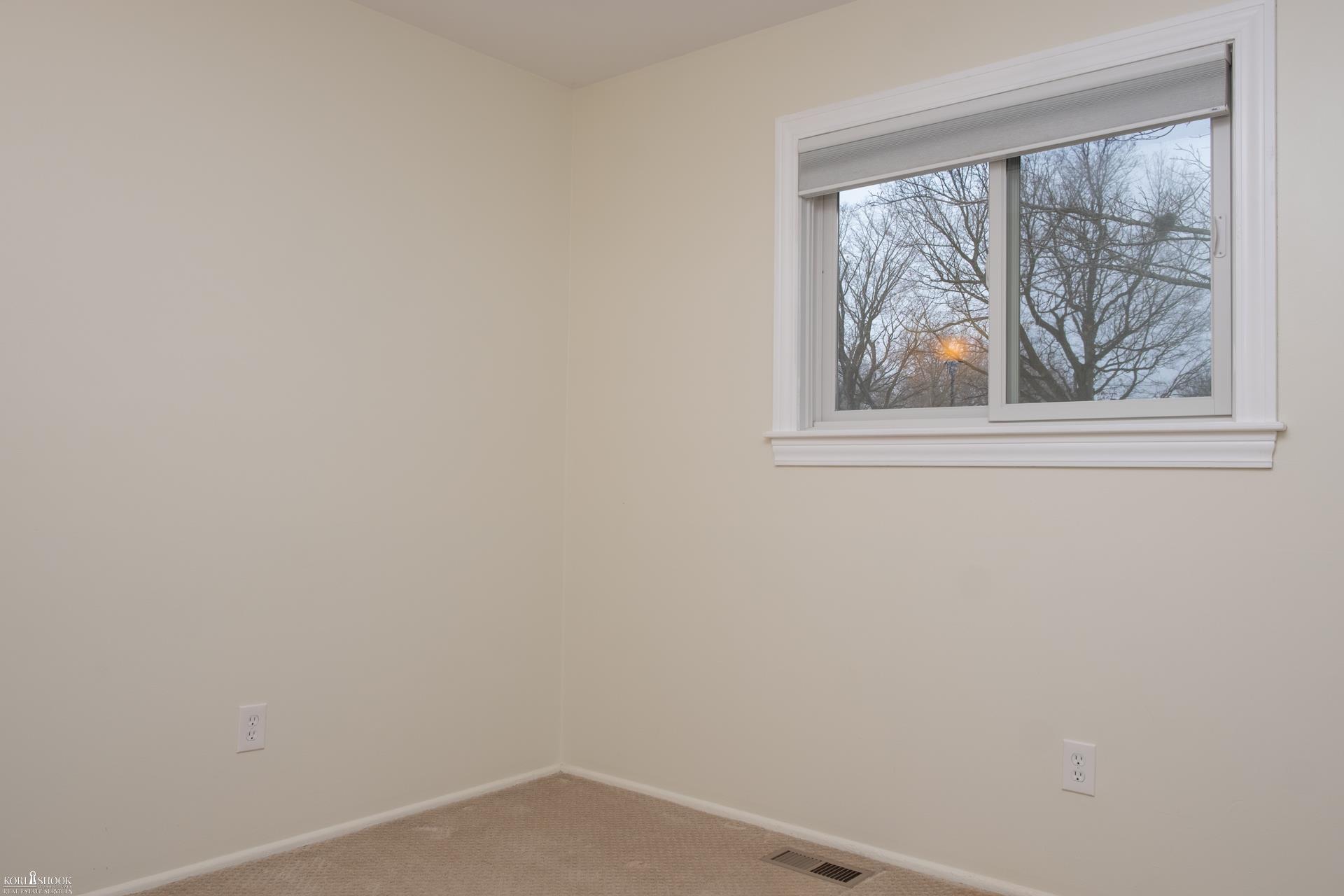 1805 Parmenter Road Corunna, MI 48817 - Photo 12 of 29 50163587-883cddde-5d28-4e86-aa81-0d7adb56d523.JPG