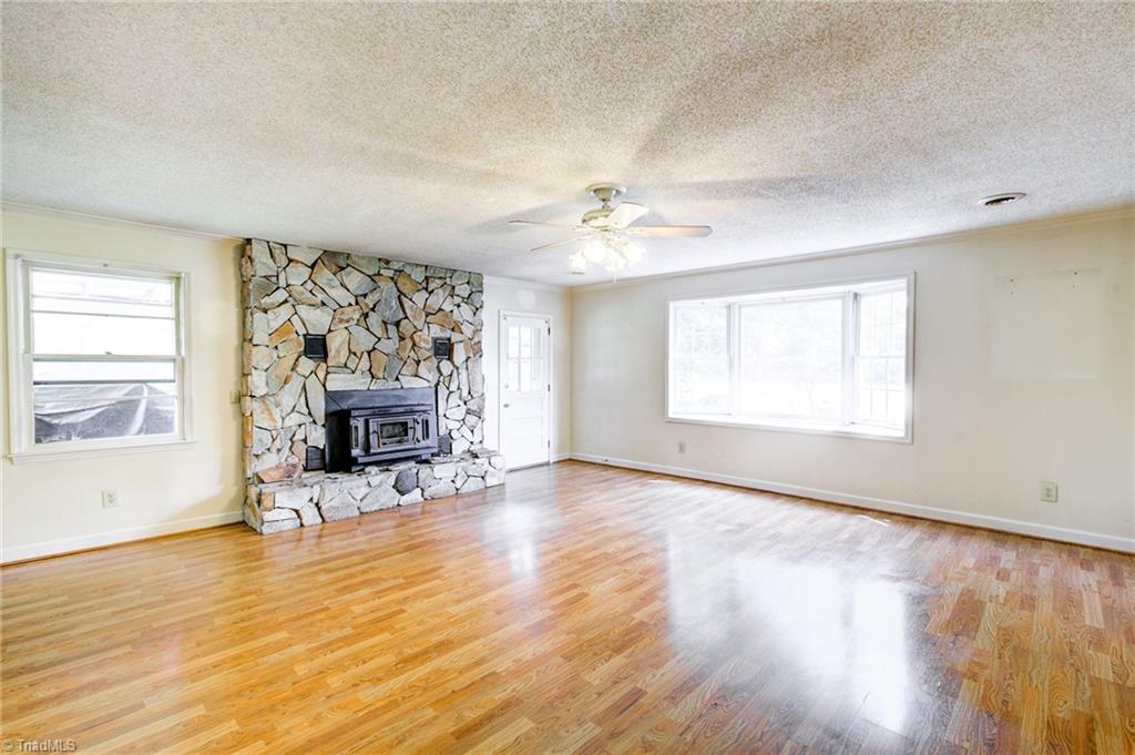 1800 Pleasant Ridge Road Greensboro, NC 27409 - Photo 7 of 15 Gallery Image 7