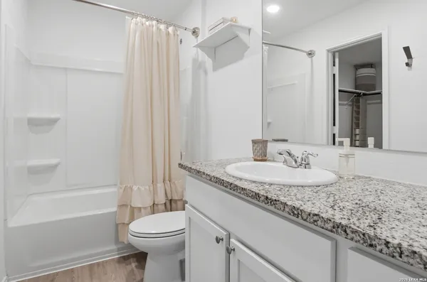 $1,695 | 14643 Greenfield, San Antonio, TX 78254