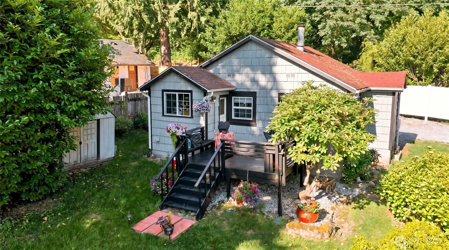 26420 Lake Fenwick Road South Kent, WA 98032 - Photo 35 of 40 Gallery Image 35