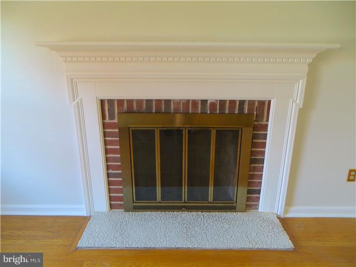 506 Brookhaven Road Wallingford, PA 19086 - Photo 3 of 25 Fireplace