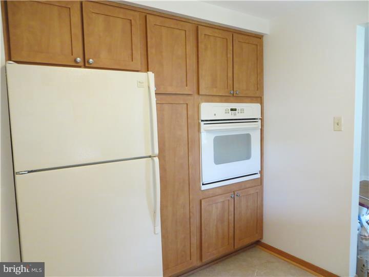 506 Brookhaven Road Wallingford, PA 19086 - Photo 7 of 25 Kitchen
