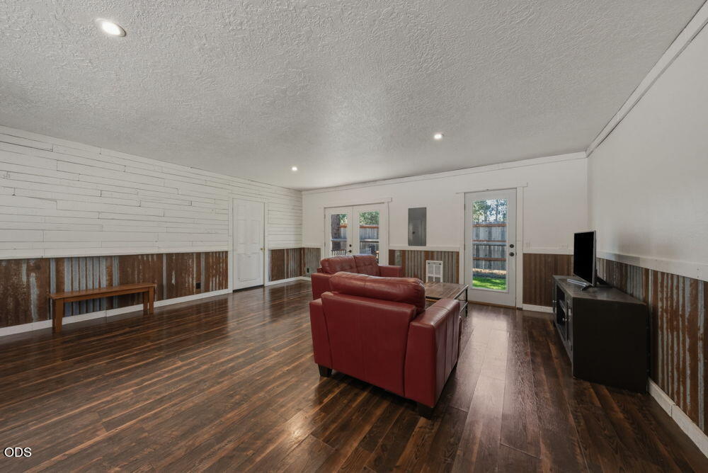 60282 Cree Circle Bend, OR 97702 - Photo 41 of 102