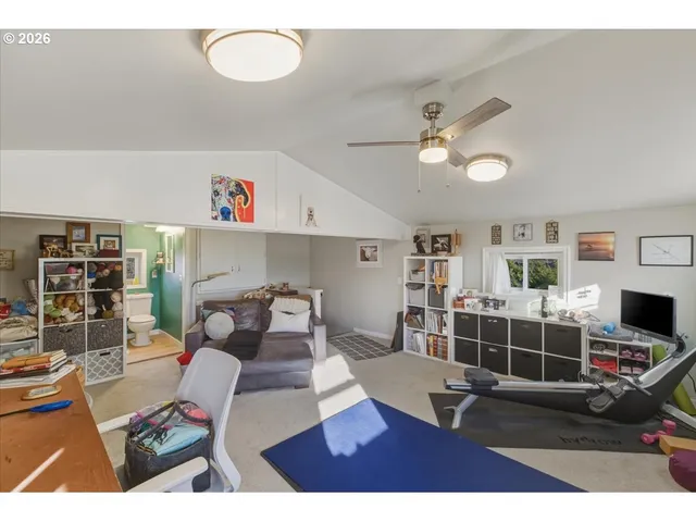 $649,900 | 931 Orchard Street North, Keizer, OR 97303