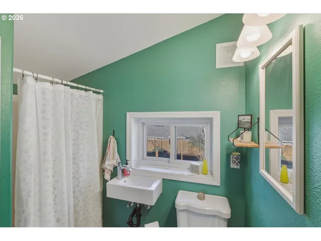 $649,900 | 931 Orchard Street North, Keizer, OR 97303